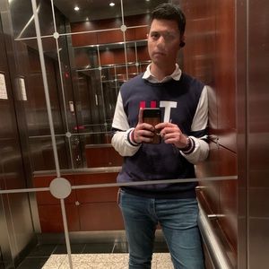 Meet your Posher, Wesly